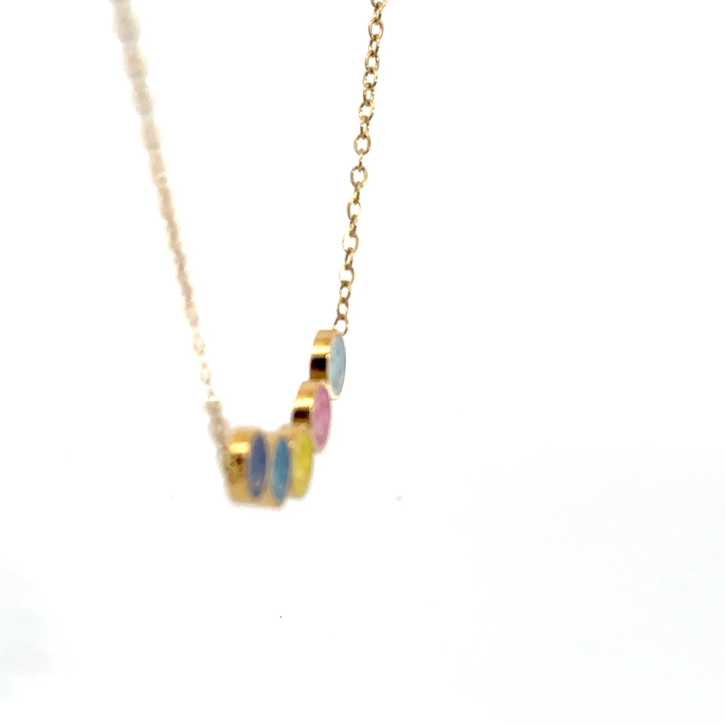 Vibrant Smiley Face Yellow Gold Chain Necklace