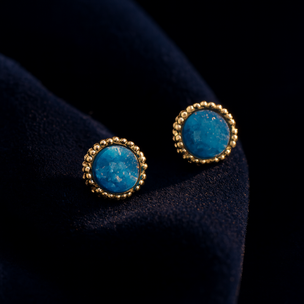 Yellow Gold Stud Earrings with Round Turquoise Cabochons