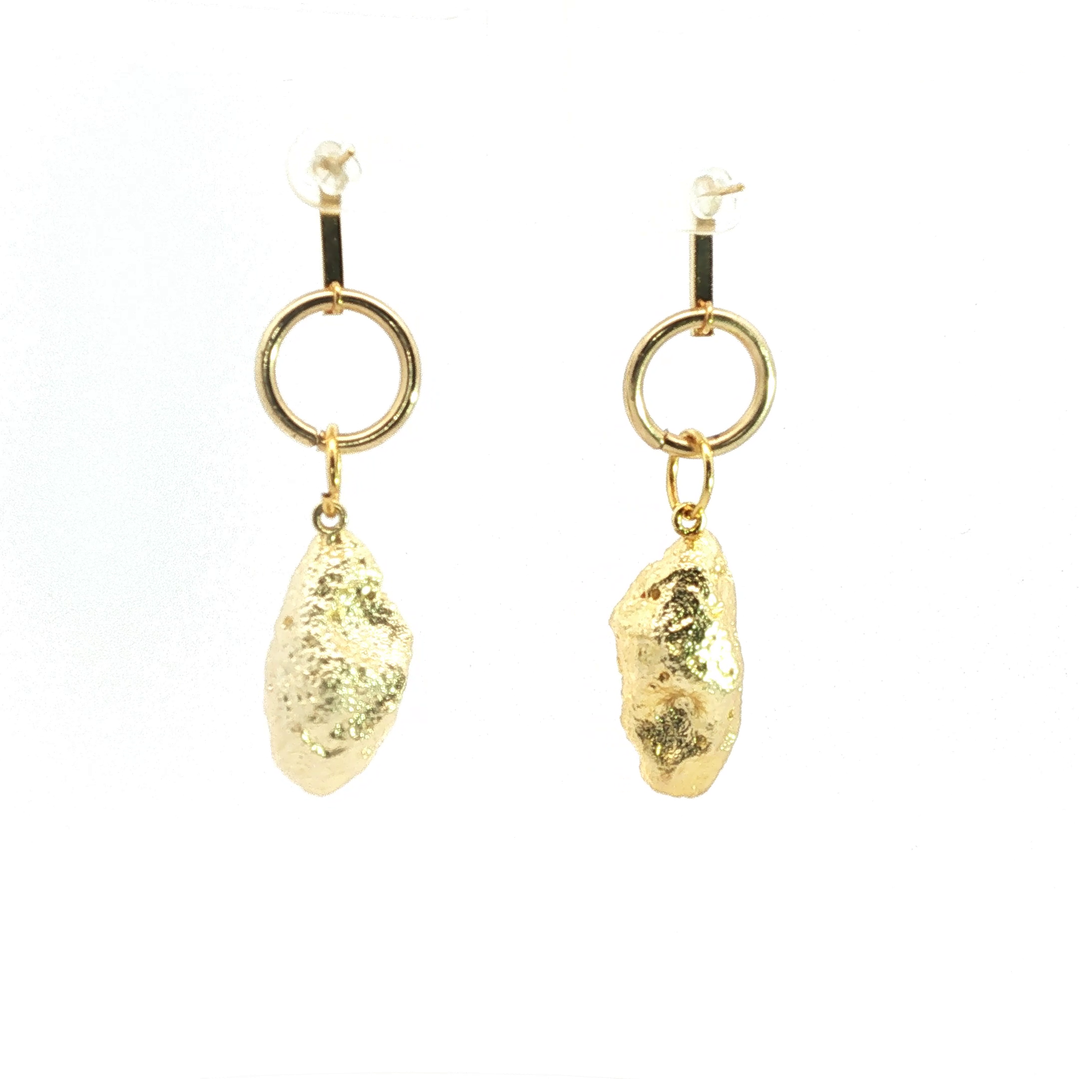 Geometric Yellow Gold and Agate Slice Dangle Earrings