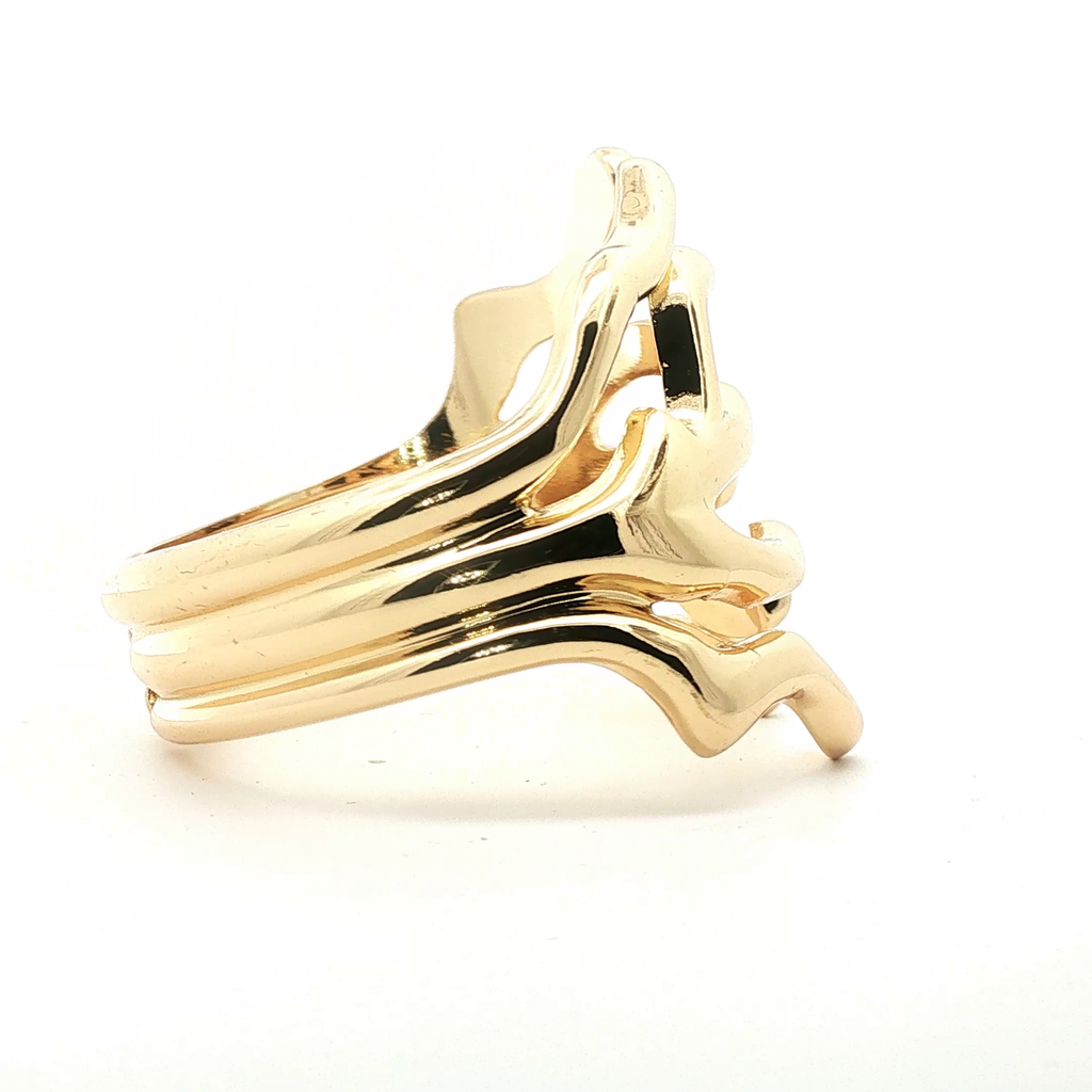 Sculptural Coral Branch Design Yellow Gold Bangle