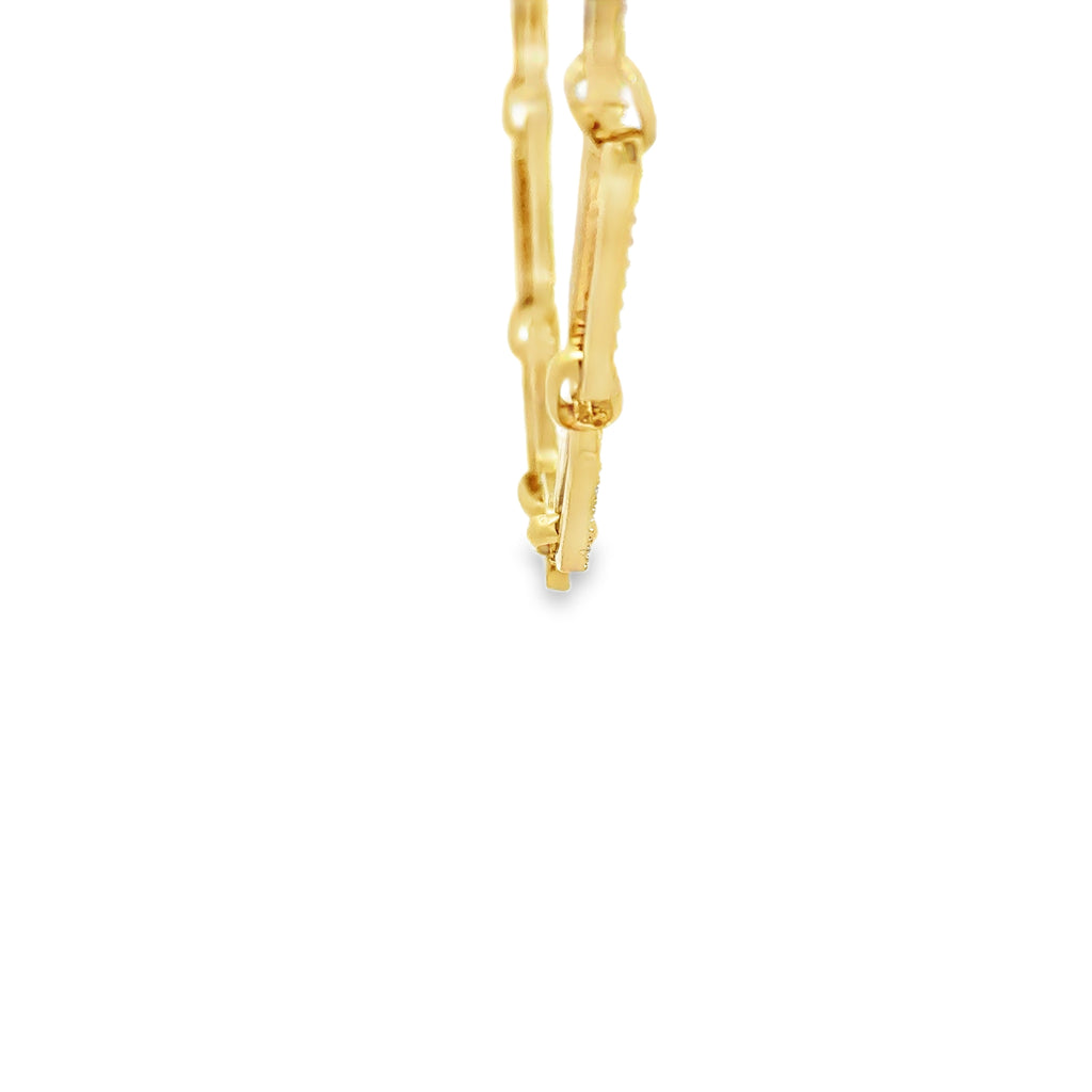 Yellow Gold Chain Necklace with Round Cut Diamonds