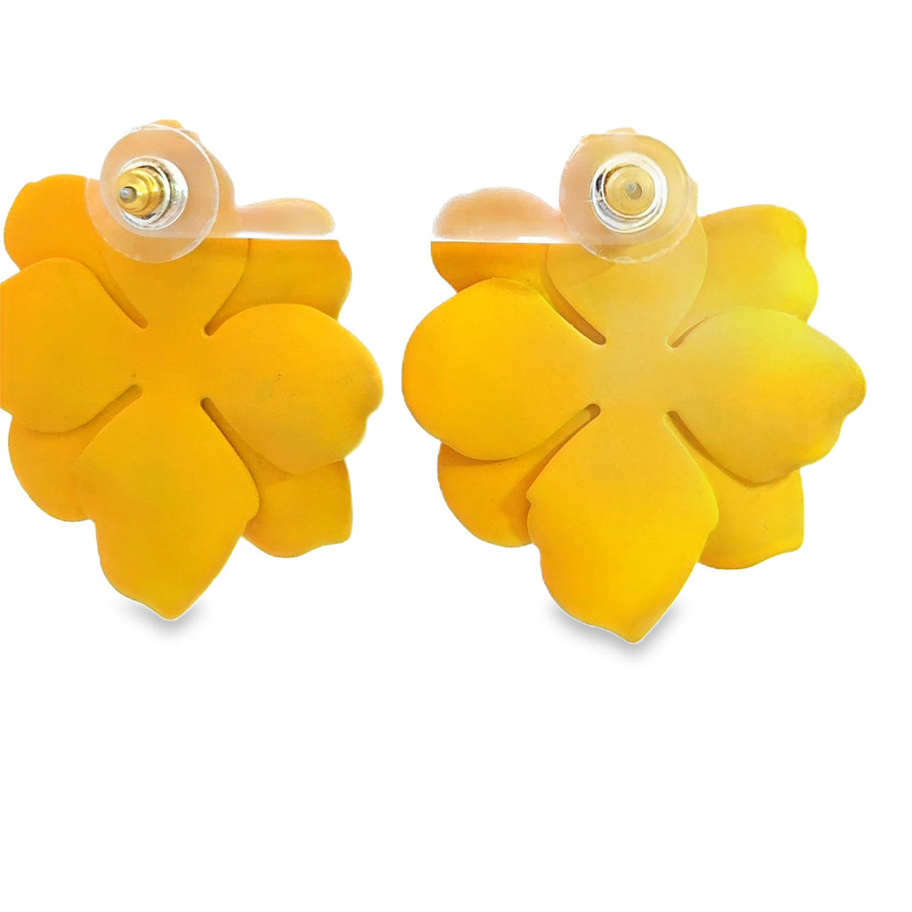 Yellow Gold Floral Stud Earrings with Round Cut Diamonds