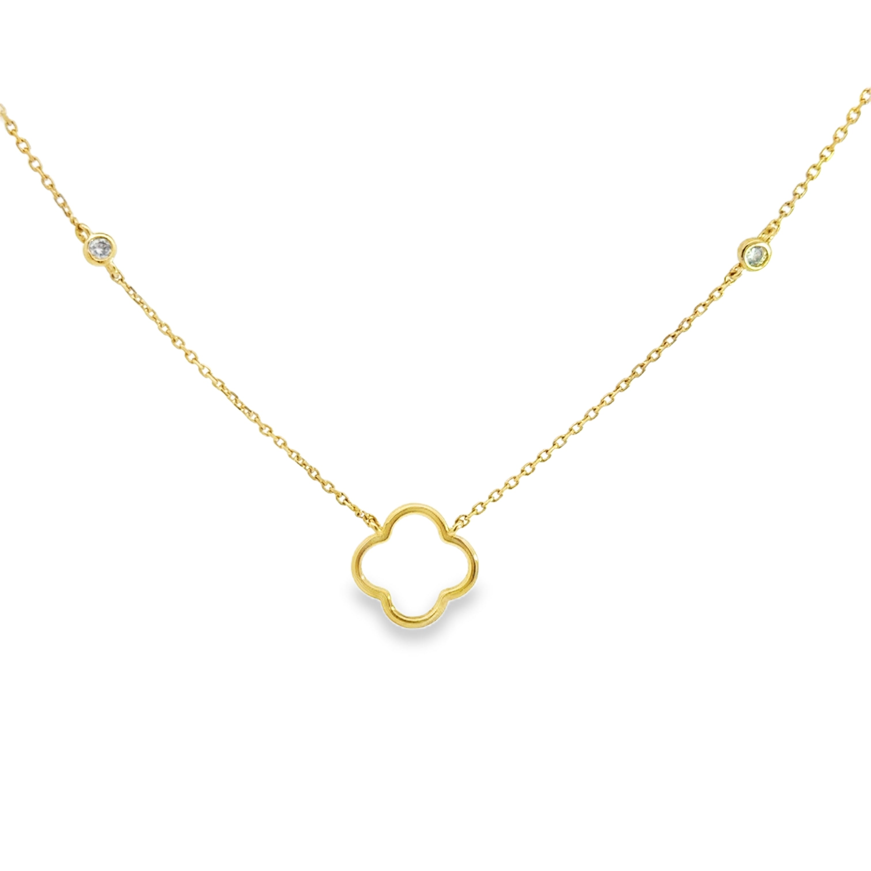 Yellow Gold Clover Pendant Necklace with Round Cut Diamonds
