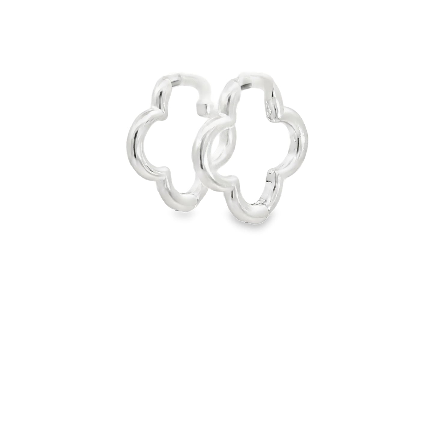 Clover-Shaped Silver Hoop Earrings in White Gold