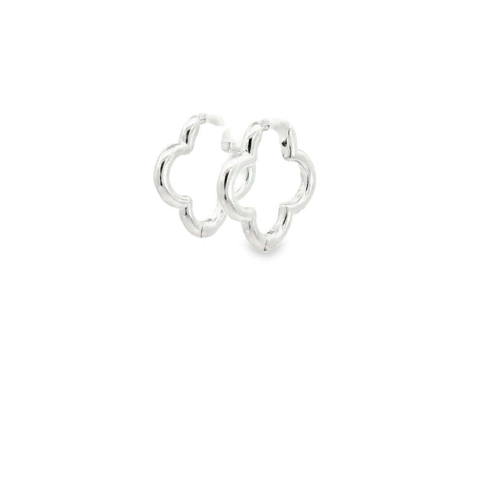 Clover-Shaped Silver Hoop Earrings in White Gold