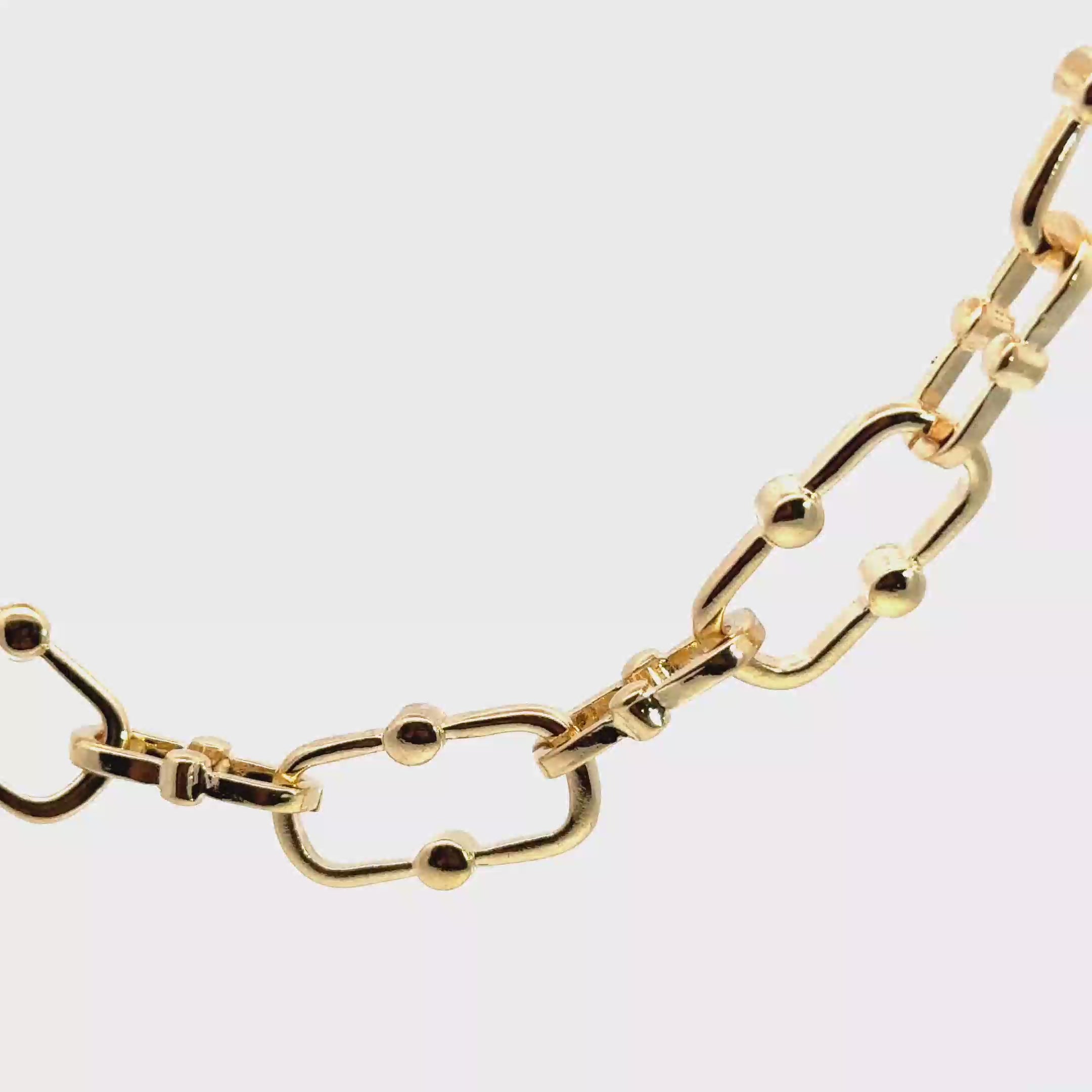 Elegant Gold Link Chain Necklace