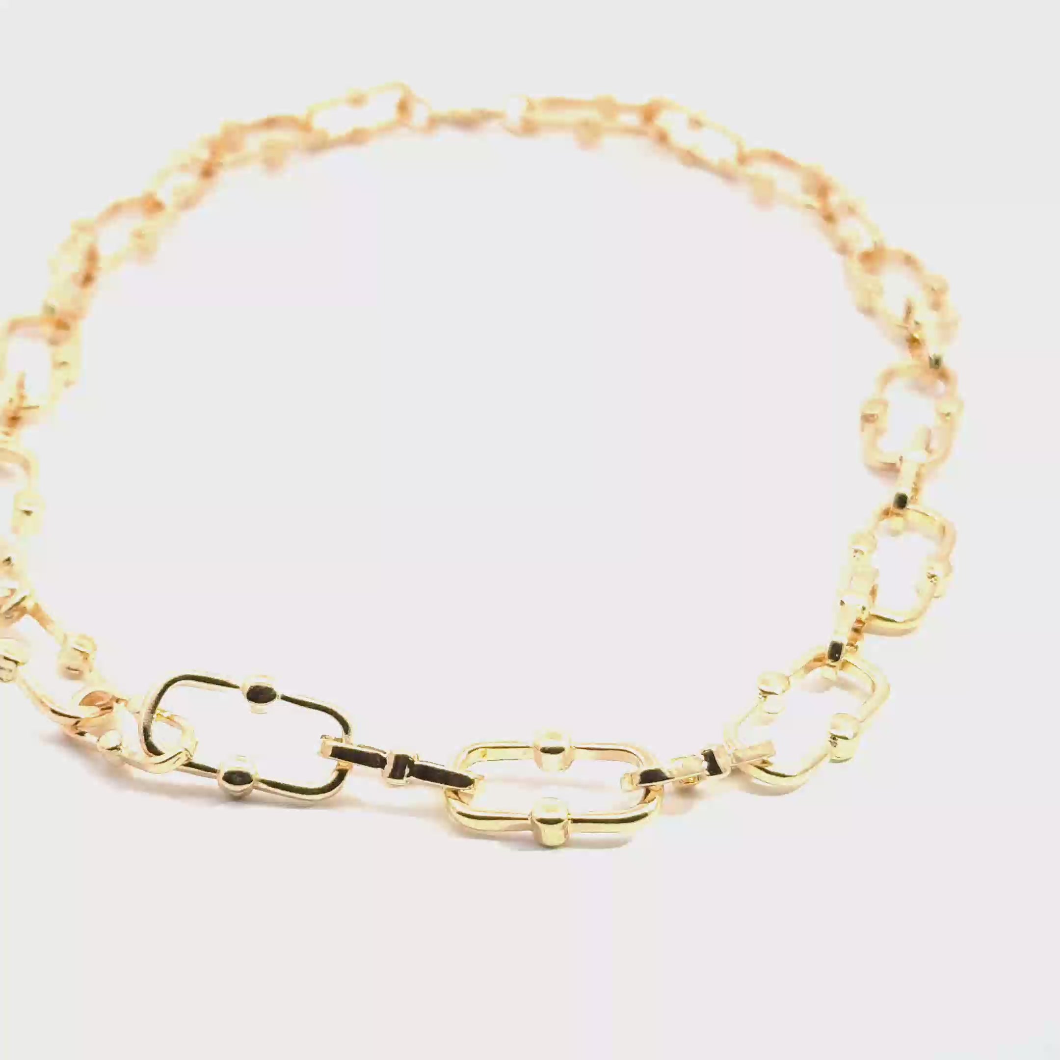 Elegant Gold Link Chain Necklace
