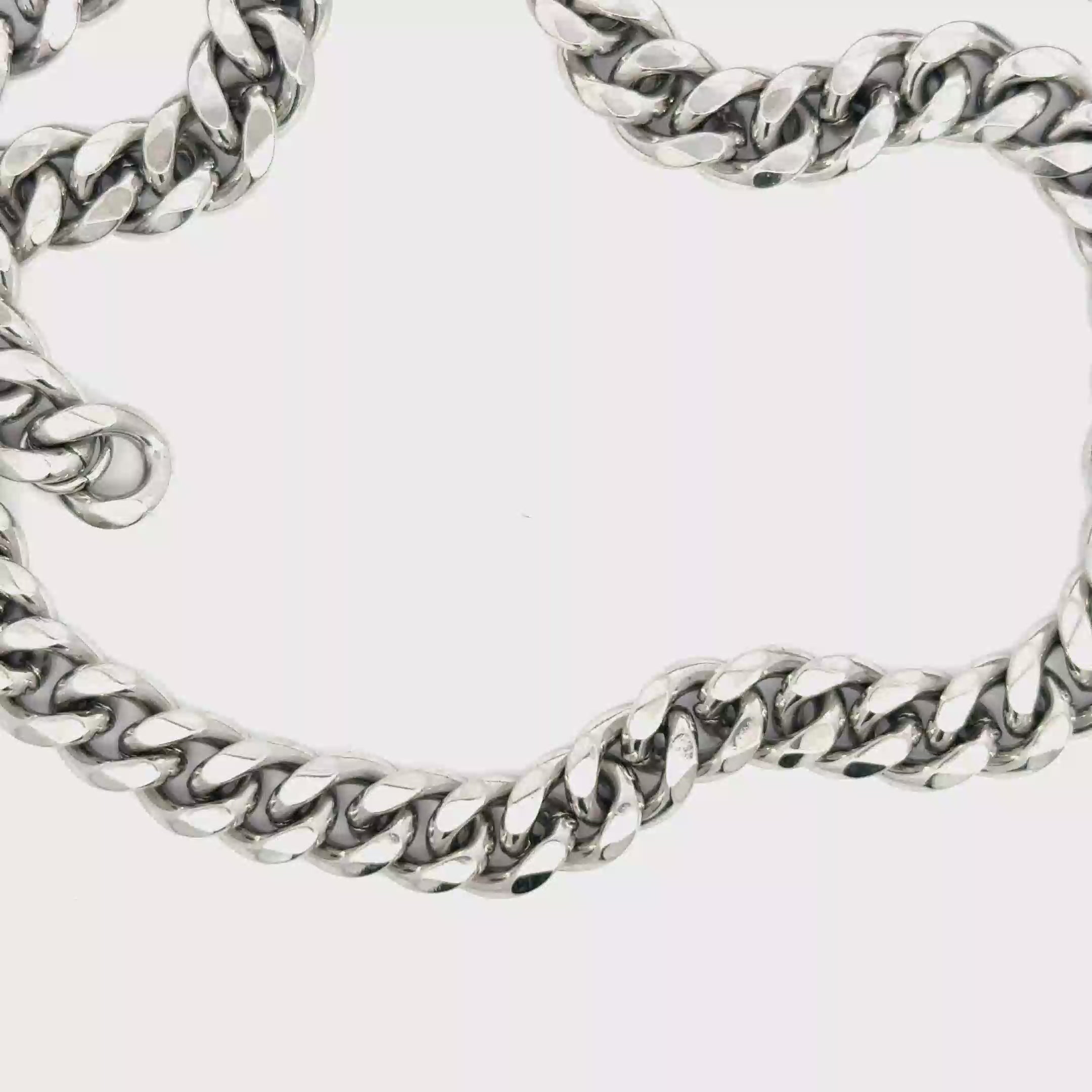 Elegant Silver Chain Necklace in White Gold Finish