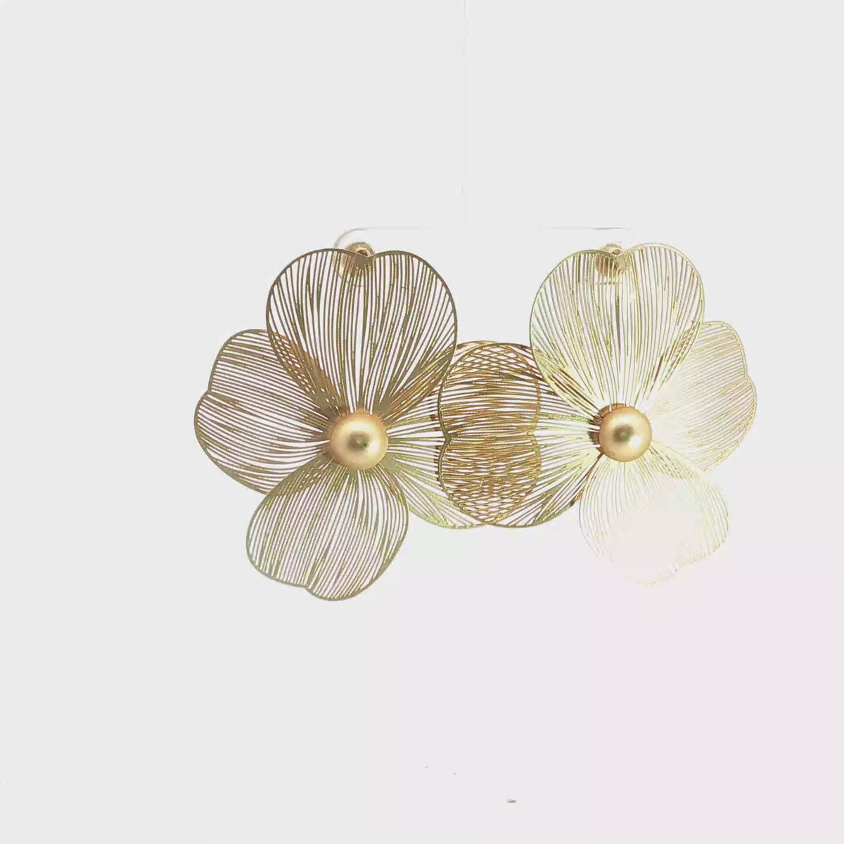 Lightweight yellow Gold-Filled Wire Flower Stud Earrings