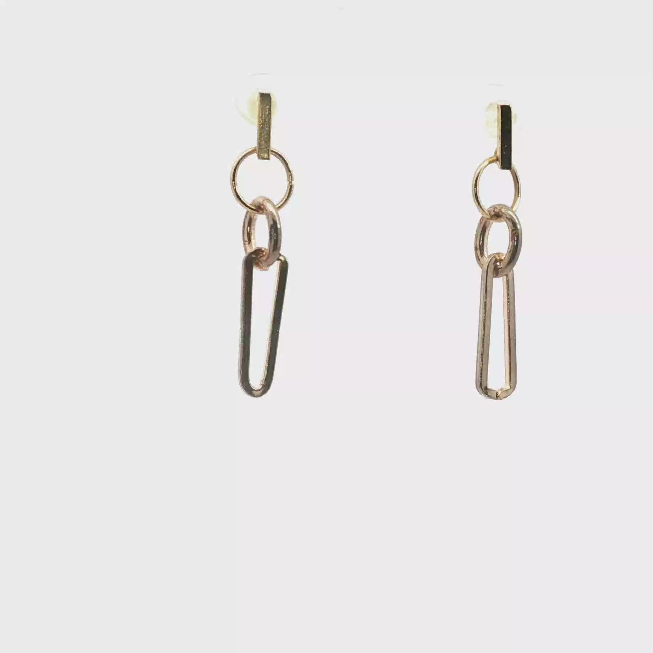 Geometric Link Dangle Earrings in Yellow Gold